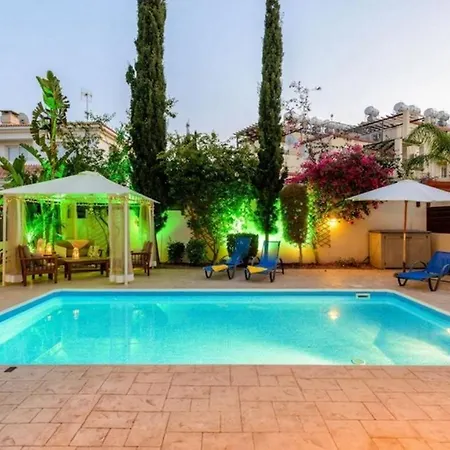 Villa Athamas Blue *