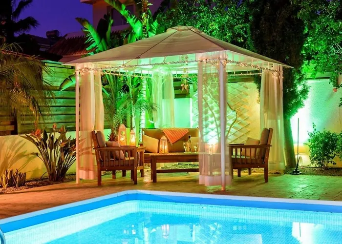 Athamas Blue Protaras